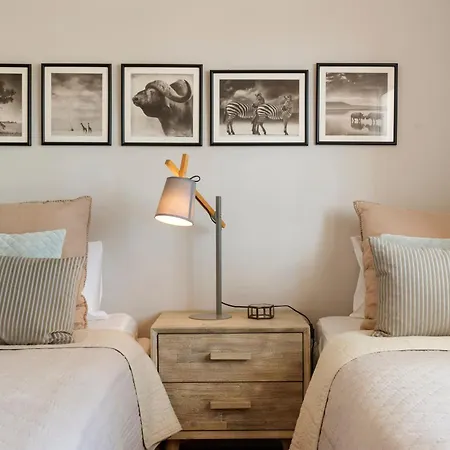 Relaxing Hideaway In Nueva Andalucia Ref M57 *